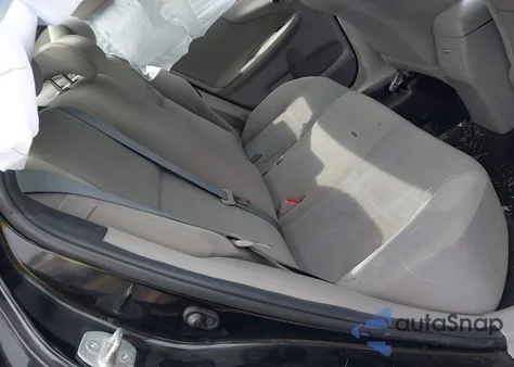 2012 Toyota Corolla Le z USA, uszkodzony, nr VIN 2T1BU4EE7CC877507